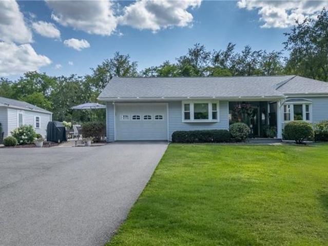 House for sale in Zelienople, Pennsylvania