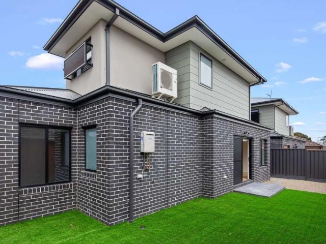 House for rent in Preston, Melbourne