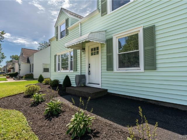 House for sale in Town of Tonawanda, Erie County
