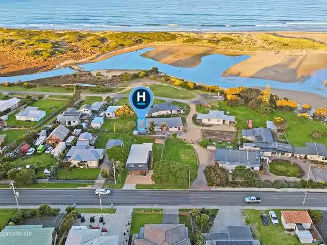 House for rent in Scamander, Tasmania