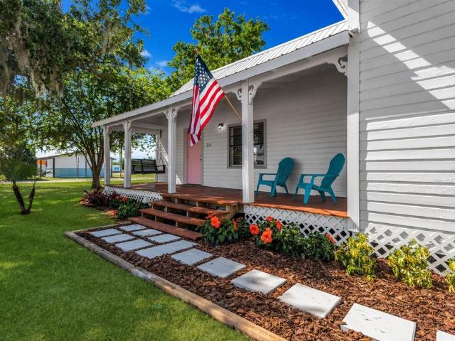 House for sale in Fort Meade, Florida