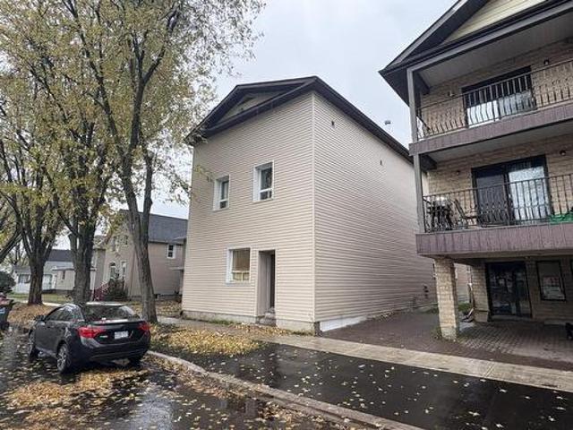 House for sale in Thunder Bay, Ontario