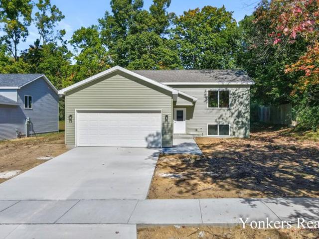 House for sale in Belding, Ionia County