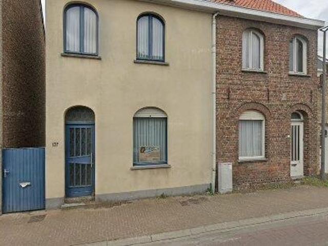 Bureau vente à Ichtegem, West-Vlaanderen