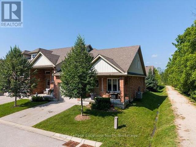 Townhouse for sale in Meaford, Southwestern Ontario