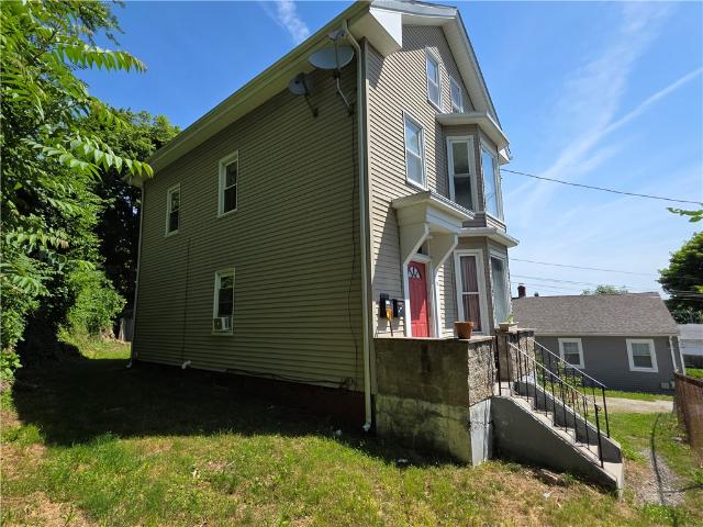 House for rent in Cranston, Rhode Island
