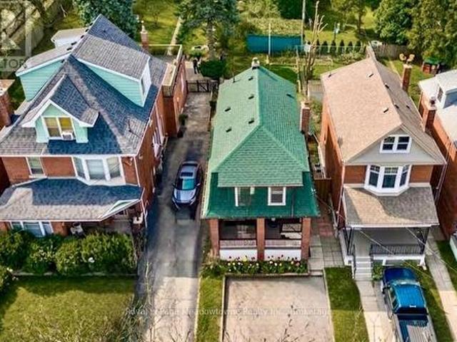 House for sale in Ancaster, Ontario