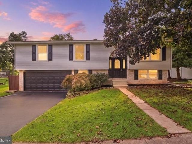 House for sale in Dover, York County