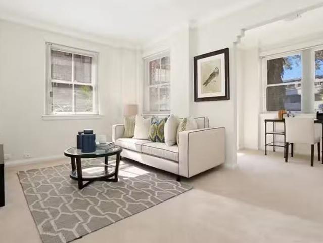 Apartment for rent in Lower North Shore, Sydney