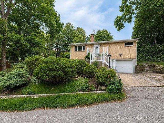House for sale in Pittsburg, Pennsylvania