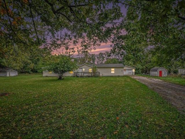 House for sale in Chamberlain, Goshen