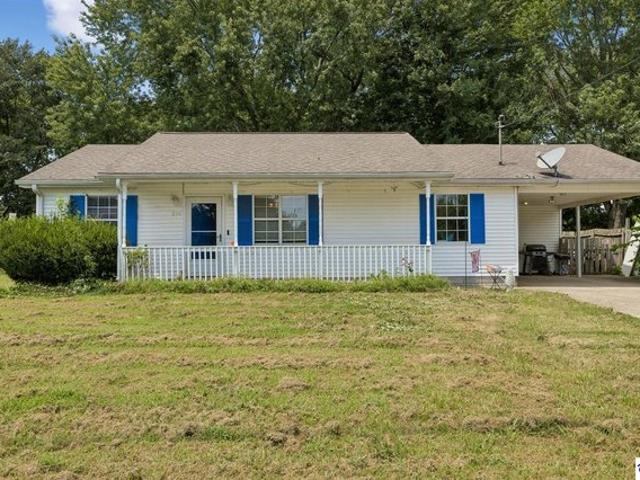 House for sale in Fort Campbell, Kentucky