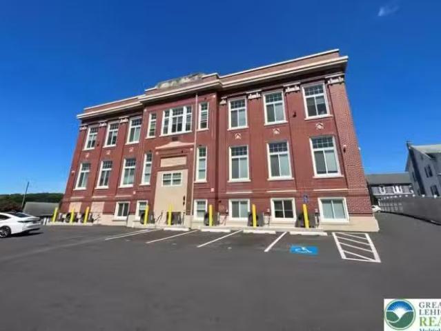 Apartment for rent in Easton