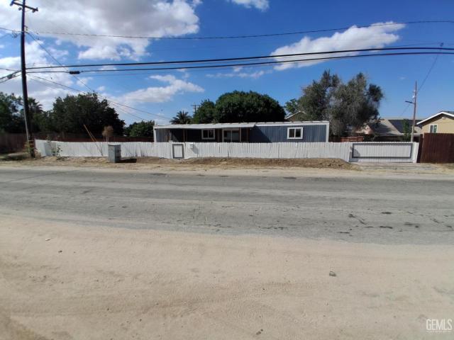 House for sale in South Taft, Taft