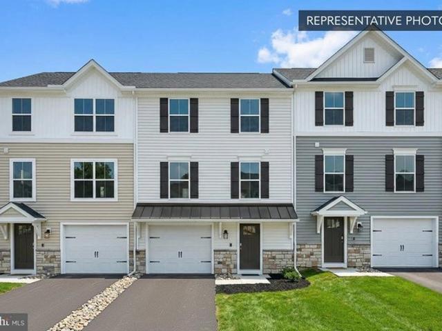House for sale in Pine Grove, Pennsylvania