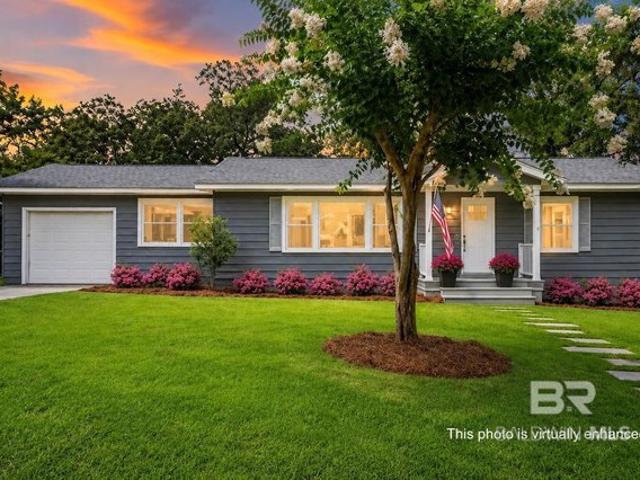 House for sale in Fairhope, Alabama