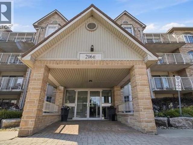 Condo for sale in Burlington, Ontario