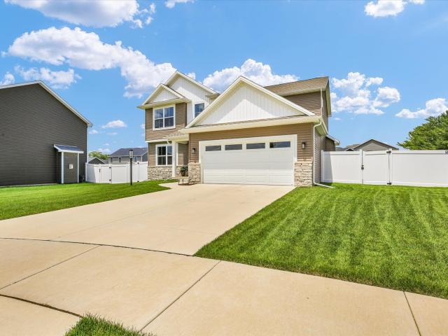 House for sale in Mahomet, Illinois