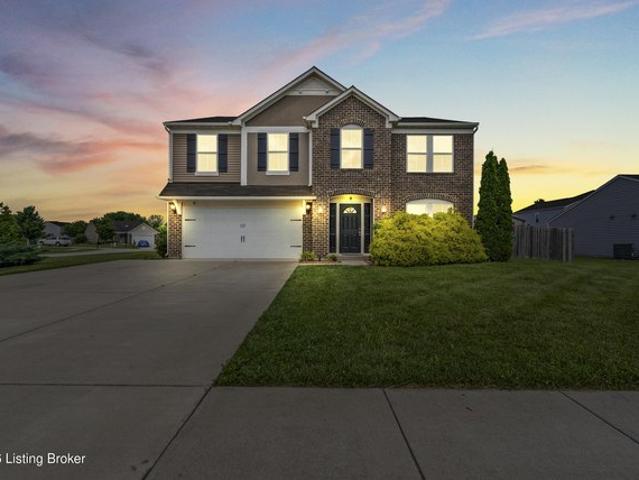 House for sale in Shepherdsville, Kentucky