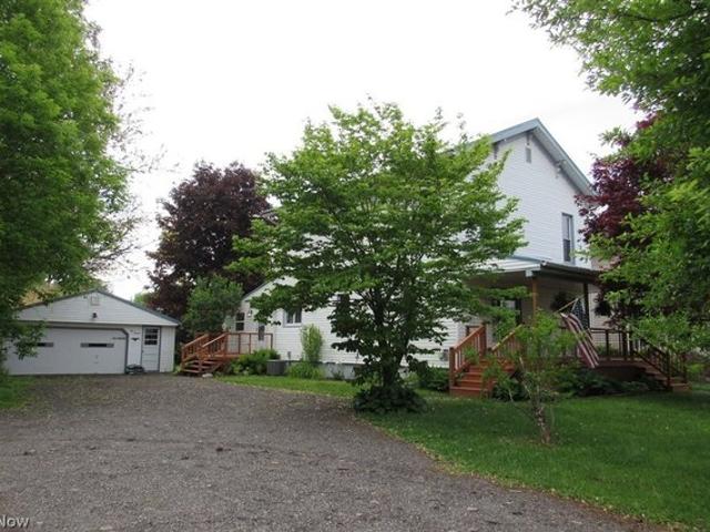 House for sale in Geneva, Ohio