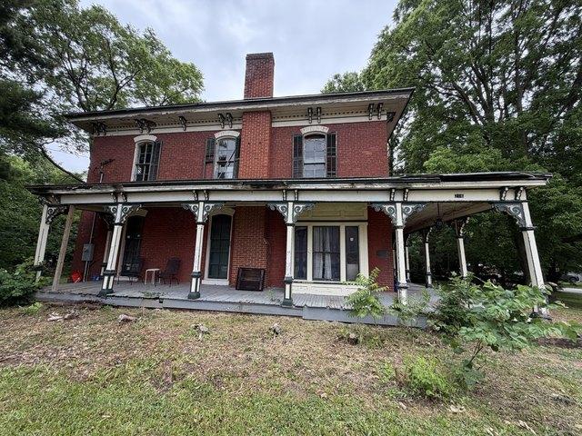 House for sale in Kinmundy, Illinois