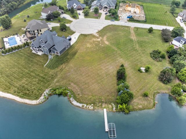 Land for sale in Ninovan Lake Estates, Minooka