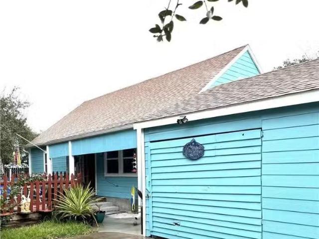 House for sale in Corpus Christi