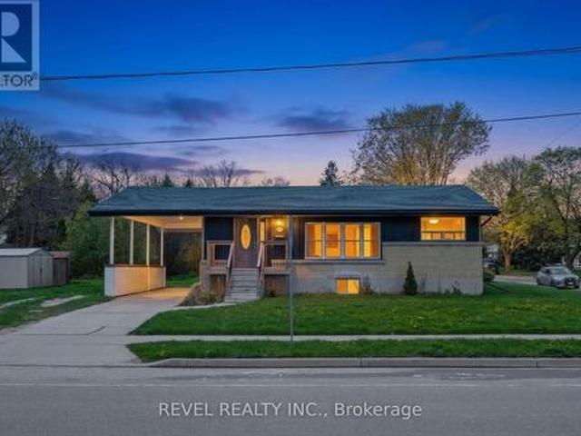 House for sale in Guelph, Ontario