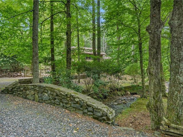 House for sale in Todd, North Carolina