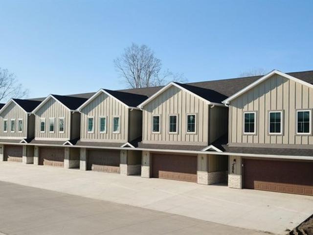 Condo for sale in Cerro Gordo, Iowa