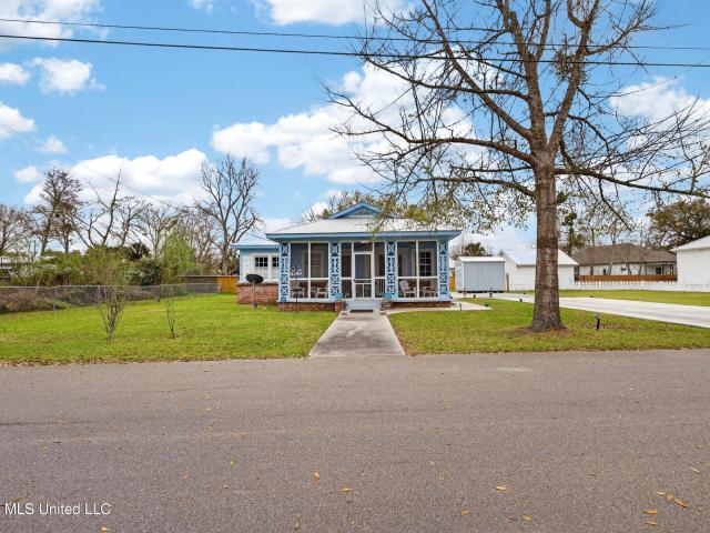 House for sale in Bay Saint Louis, Mississippi