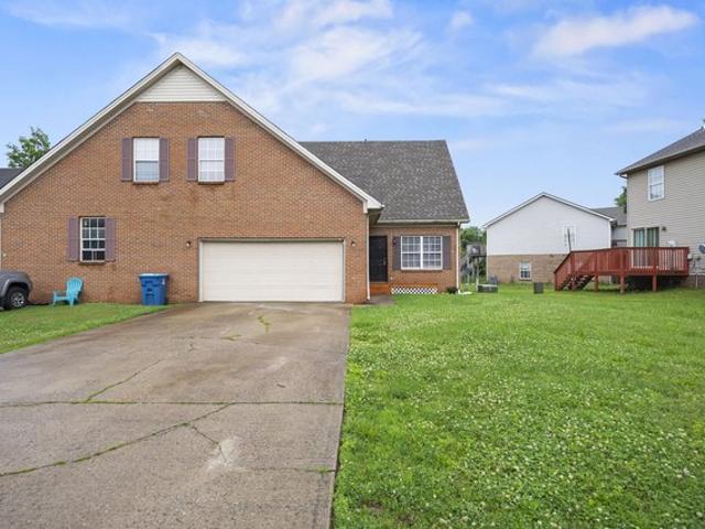 Townhouse for sale in Georgetown, Kentucky
