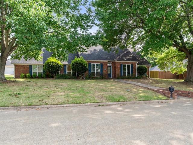 House for sale in Titus, Texas