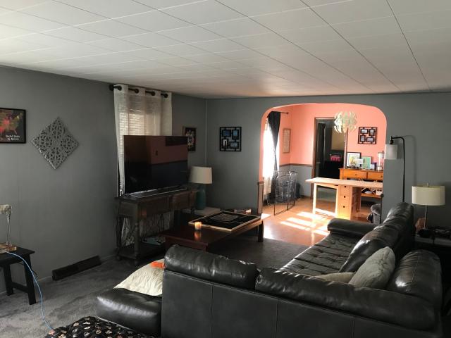 House for sale in De Pue, Bureau County