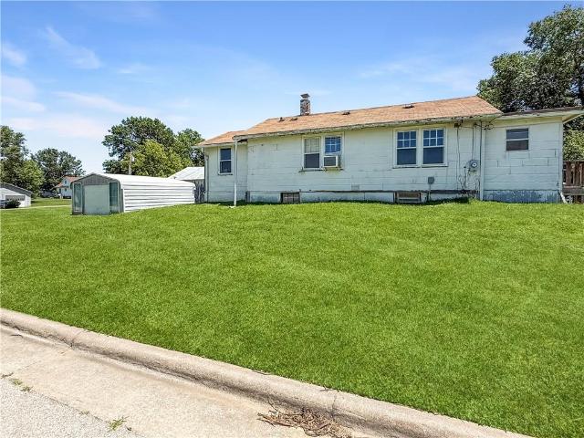 House for sale in Higginsville, Missouri