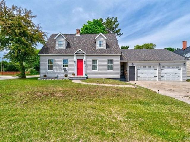 House for sale in Newberry, Michigan
