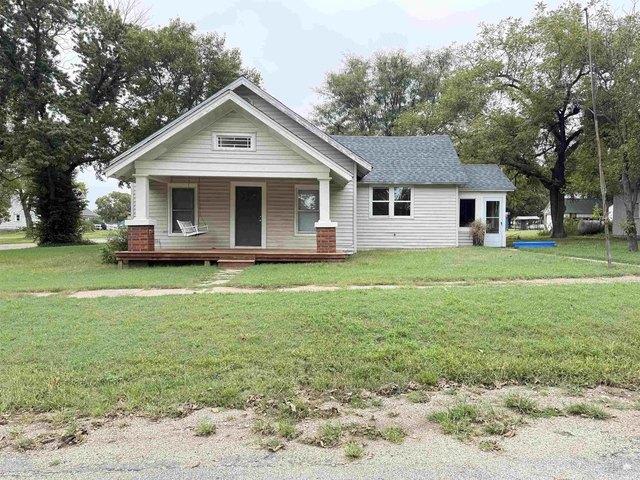 House for sale in Riley, Riley County