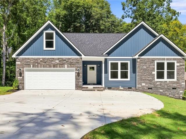 House for sale in Walhalla, South Carolina