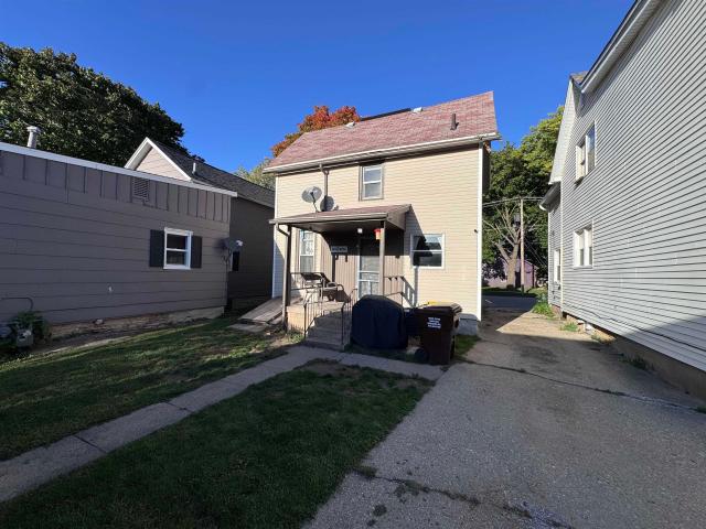 House for sale in Belvidere, Boone County