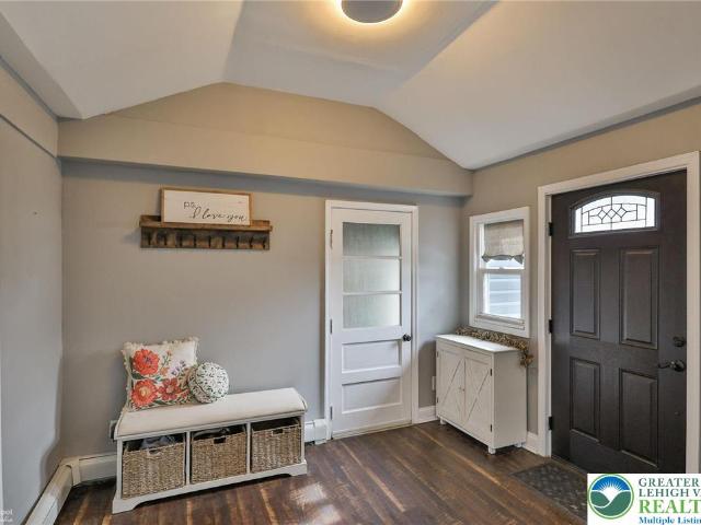 House for sale in Bushkill, Pennsylvania