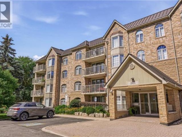 Condo for sale in Burlington, Ontario