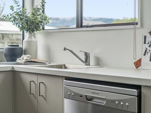 Apartment for rent in Pauatahanui, Wellington