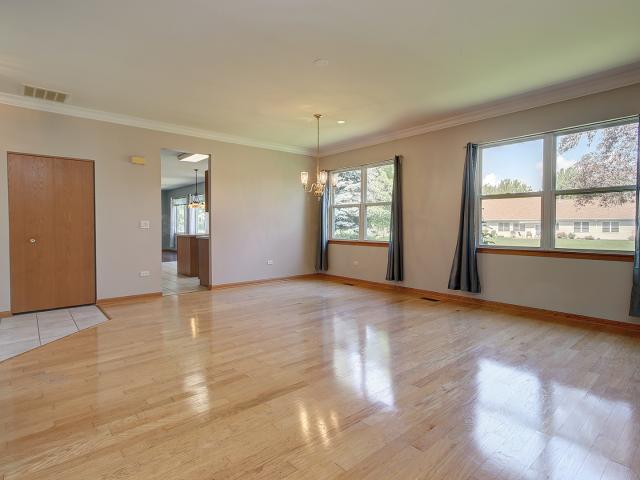 Condo for sale in Plainfield Condo for sale in Plainfield