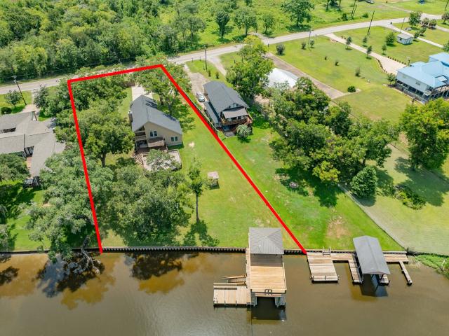 House for sale in Brazoria, Texas