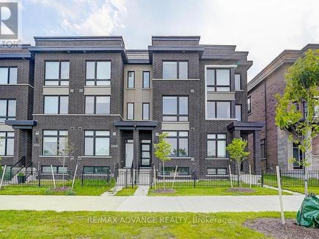 House for sale in Markham