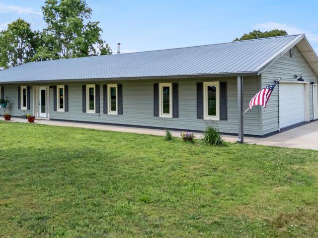 House for sale in Barry, Missouri