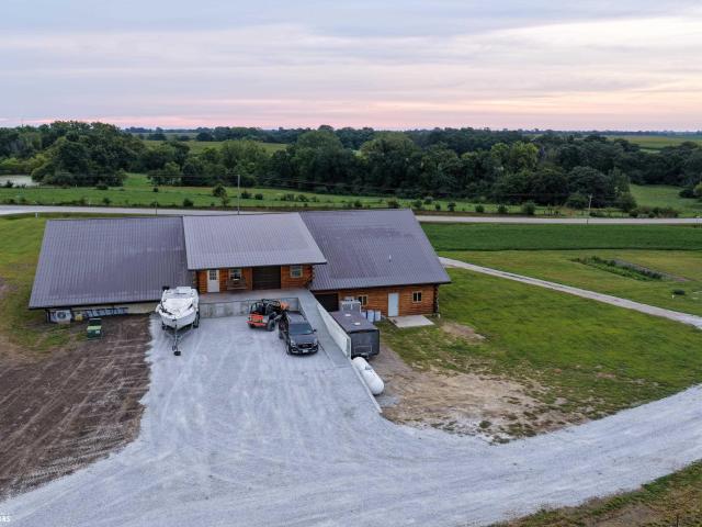 Commercial for sale in Moravia, Appanoose County