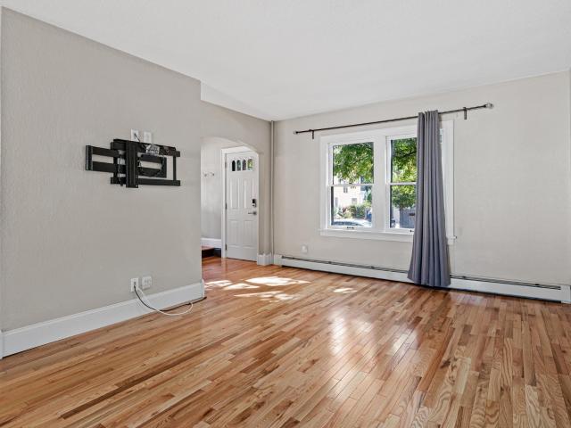 House for sale in Highland, Saint Paul