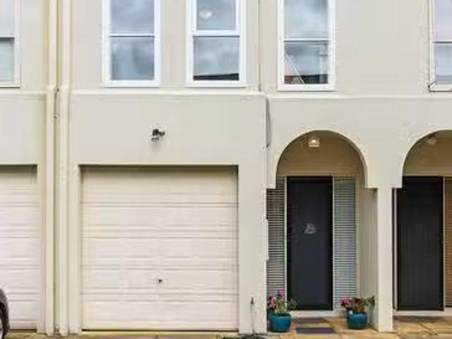 House for rent in Newport