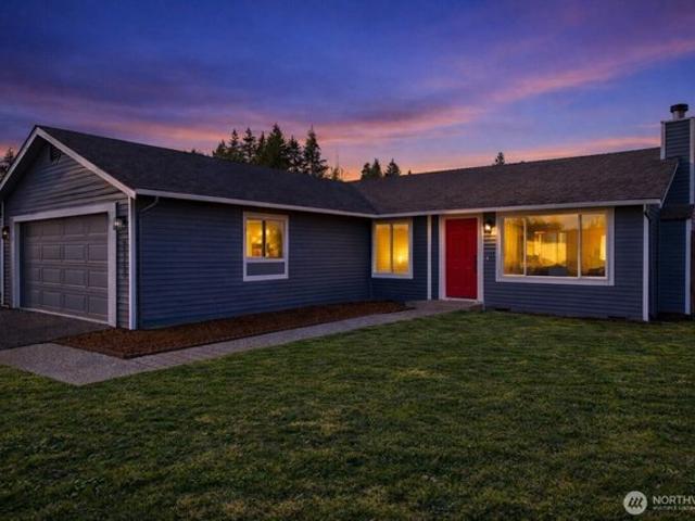 House for sale in Maple Valley, Washington
